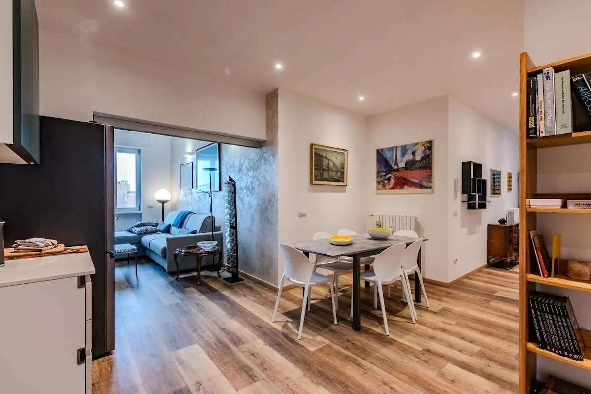 Citylife Apartment - Modern Milánó 0*,